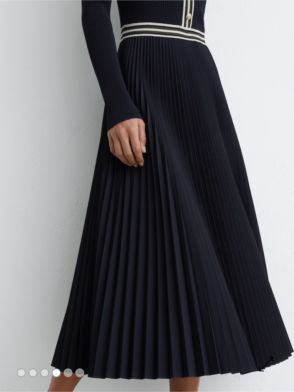 Reiss Gaia Navy Blue Midi Dress with Cream Trim - Picture 4 of 10